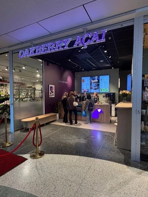 OAKBERRY-butiken Frölunda Torg utifrån